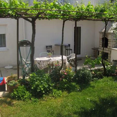 Apartman Apartman Gloria *