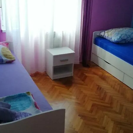 Apartman Gloria * Pula